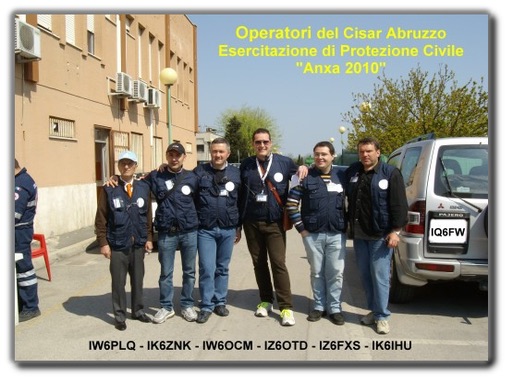 Operatori CISAR durante l’esercitazione di Protezione Civile Anxa 2010